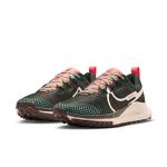Nike Air Zoom Pegasus Trail 4 W - 300